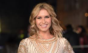 How tall is Brooke Kinsella?